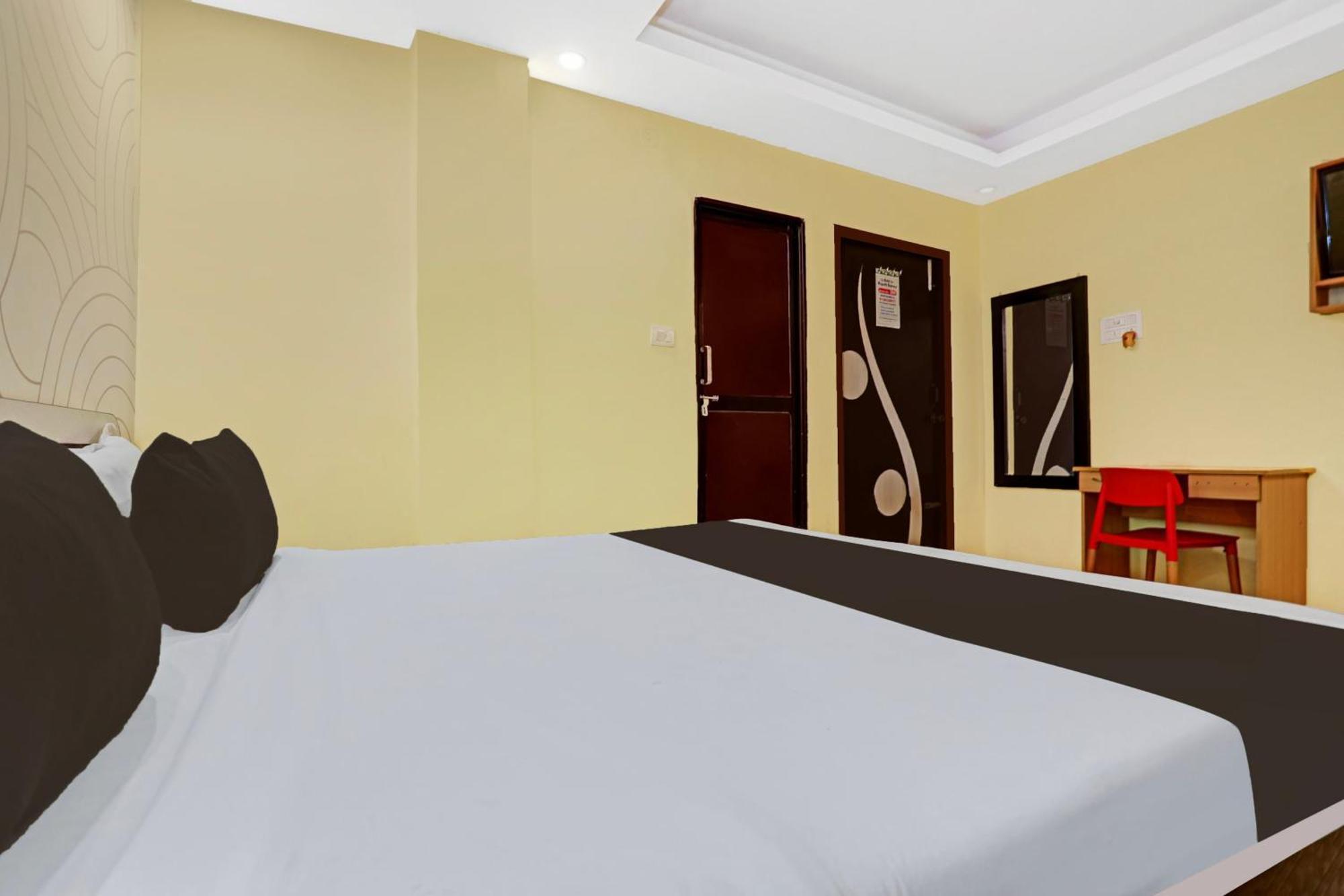 Super Hotel O Phulwarisharif Near Aiims Khagaul Экстерьер фото
