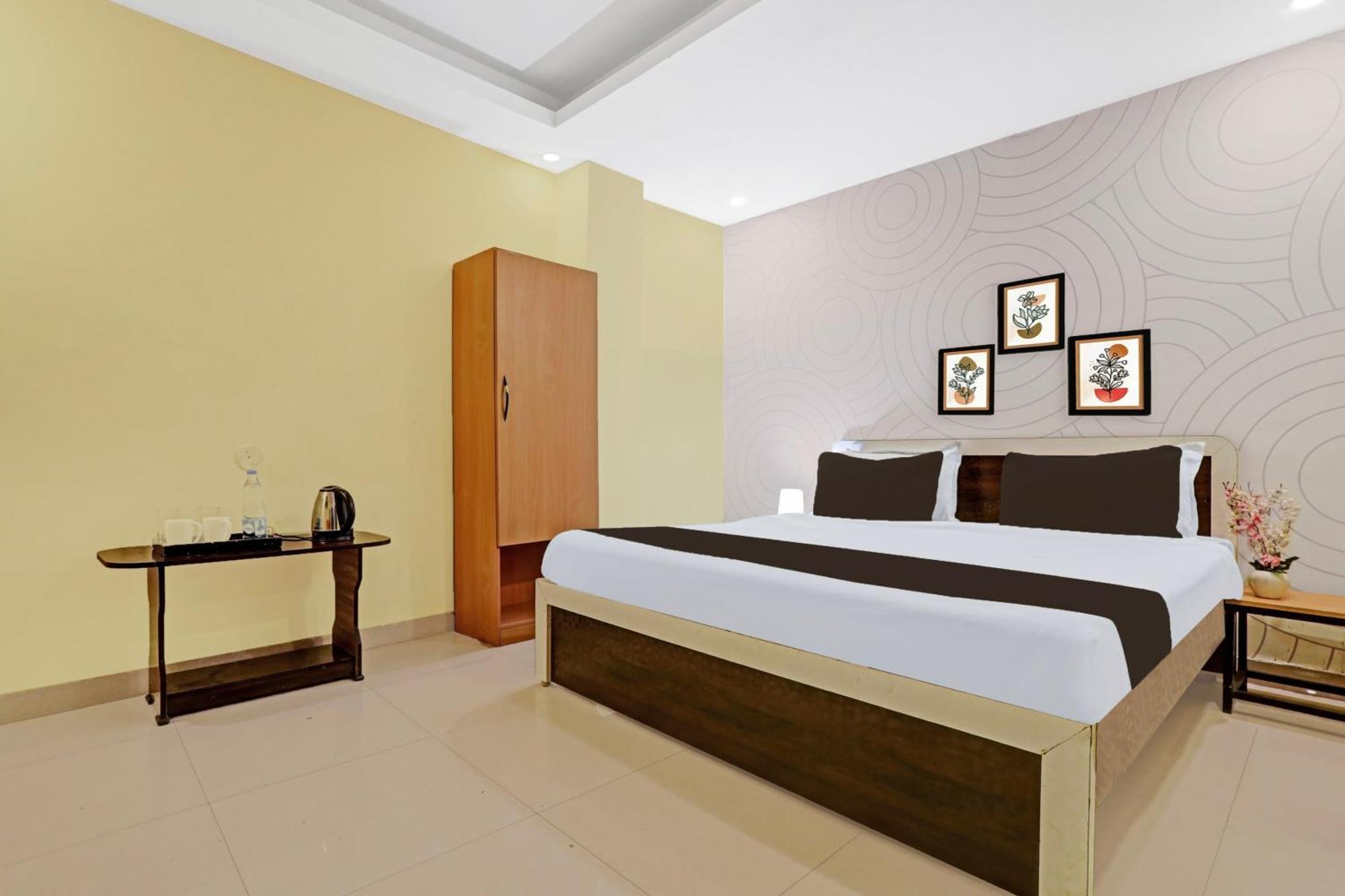 Super Hotel O Phulwarisharif Near Aiims Khagaul Экстерьер фото
