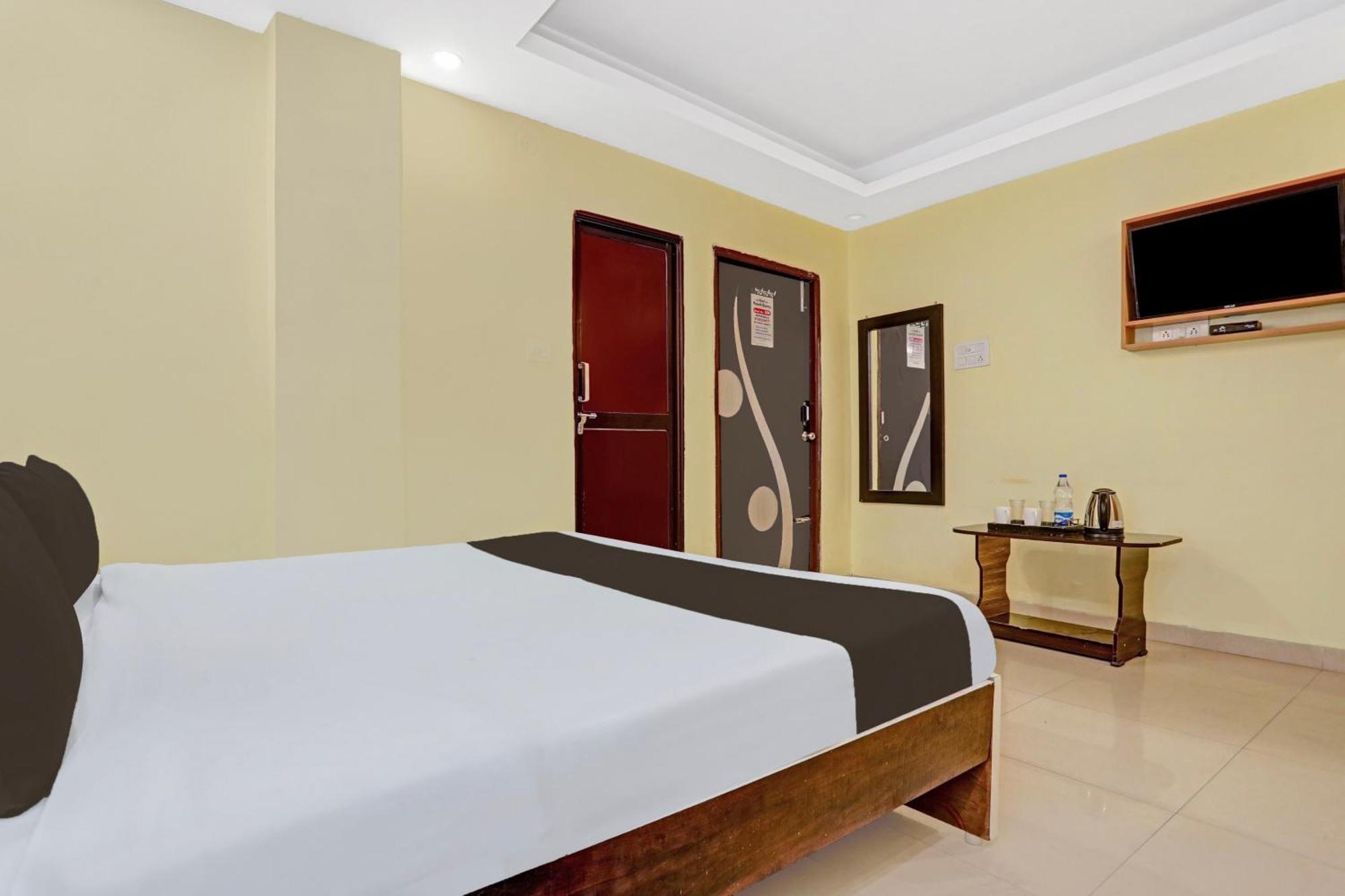 Super Hotel O Phulwarisharif Near Aiims Khagaul Экстерьер фото